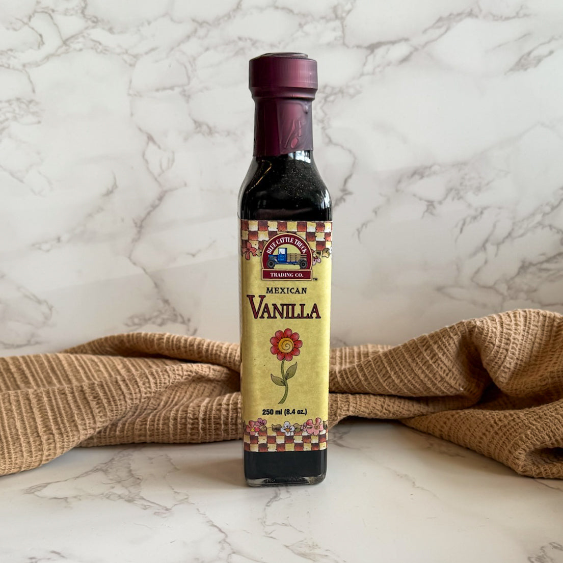 Traditional Mexican Vanilla Medium 8.4 oz.